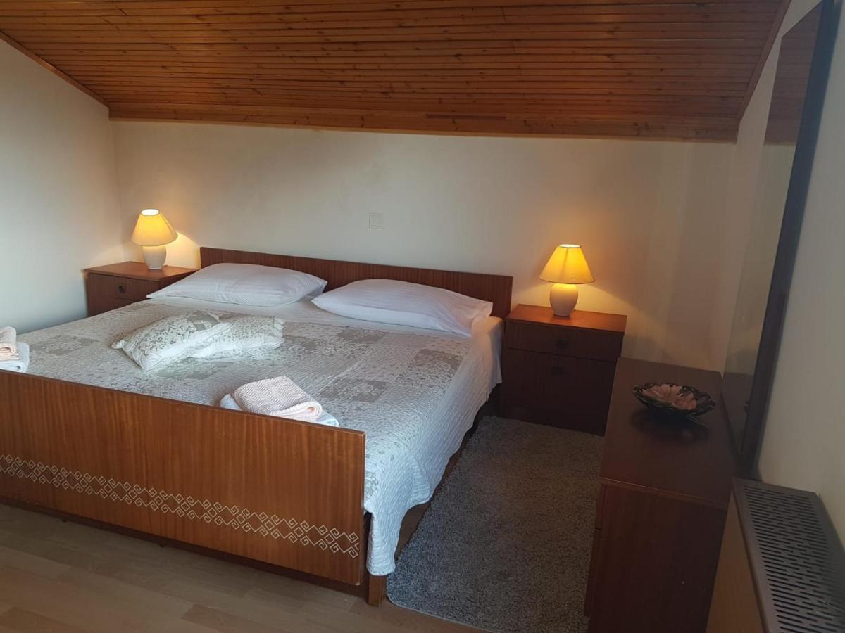 Apartments Marija Nada Malinska Zewnętrze zdjęcie