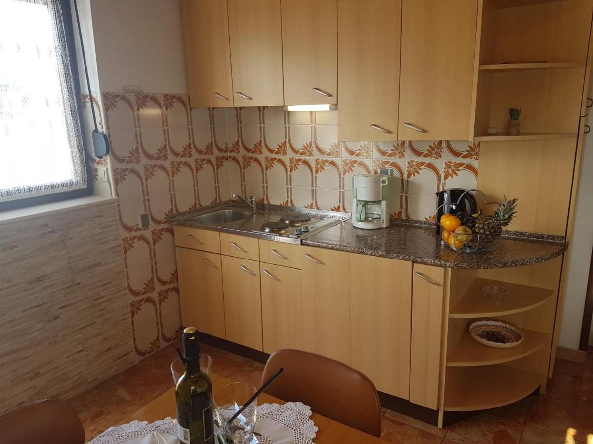Apartments Marija Nada Malinska Zewnętrze zdjęcie