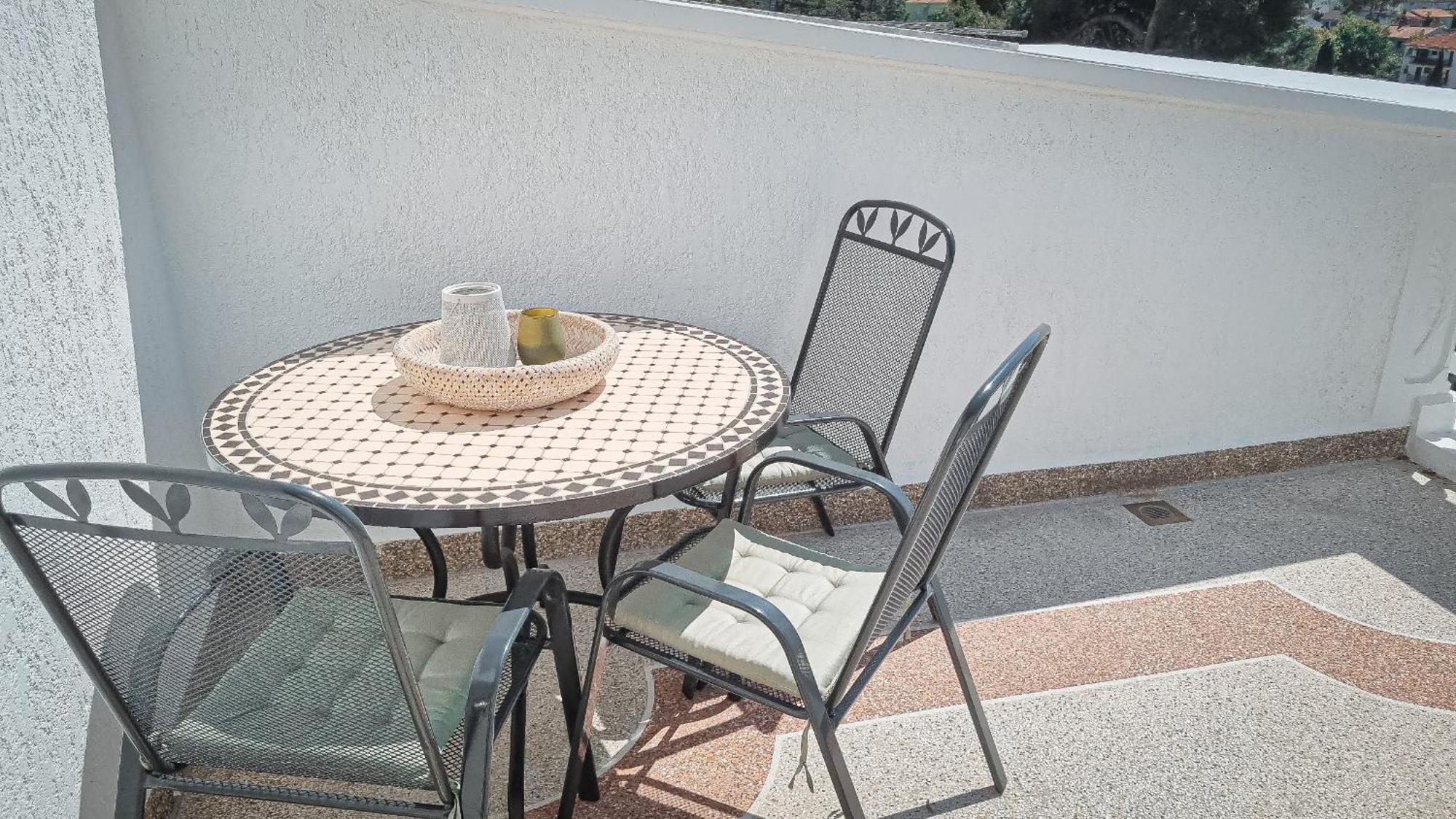 Apartments Marija Nada Malinska Zewnętrze zdjęcie